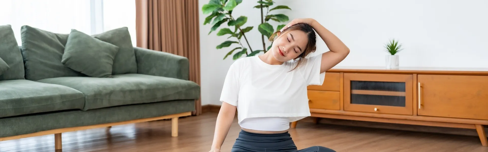 姿勢改善と運動で機能向上を叶える無理なく続ける大人女性の新習慣