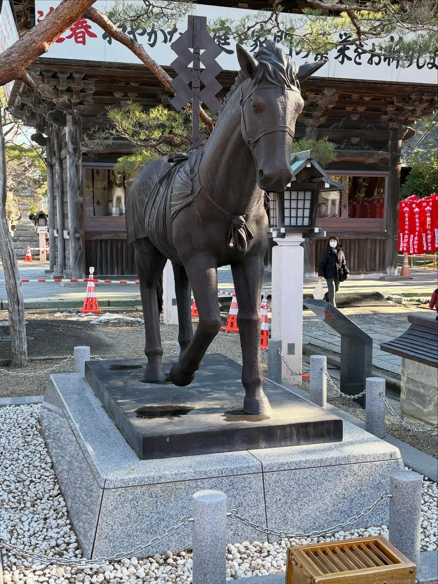 夕方のお仕事前に、時間をとって大好きな友人と竹駒神社さん・金...